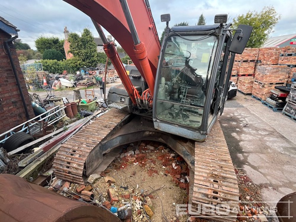 Hitachi ZX210LC-3 - Гусеничный экскаватор: фото 2 Hitachi ZX210LC-3 - Гусеничный экскаватор: фото 2