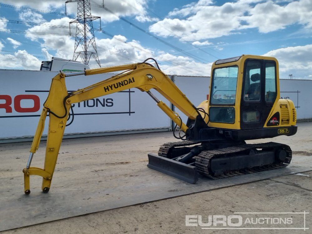 Hyundai R55-7 - Мини-экскаватор: фото 1 Hyundai R55-7 - Мини-экскаватор: фото 1