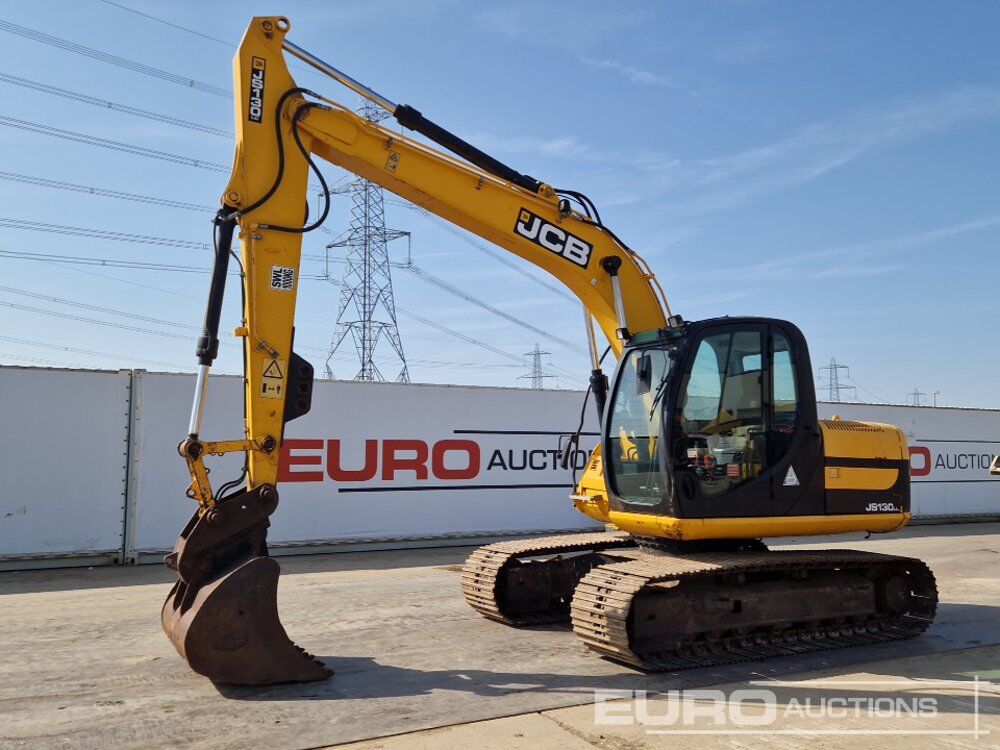 JCB JS130LC - Гусеничный экскаватор: фото 1 JCB JS130LC - Гусеничный экскаватор: фото 1