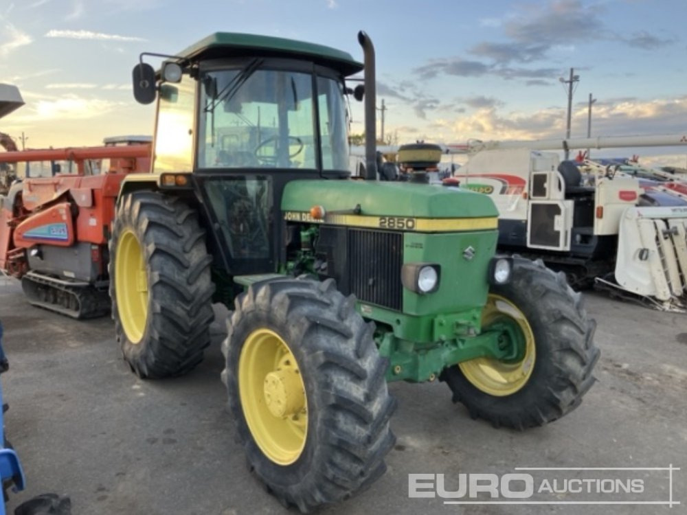 John Deere 2850 - Трактор: фото 2 John Deere 2850 - Трактор: фото 2