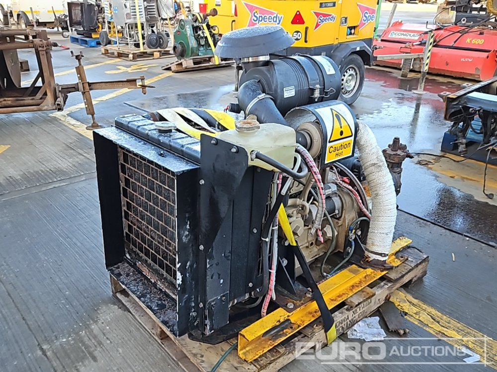 John Deere 4 Cylinder Engine, Pump - Двигатель: фото 5 John Deere 4 Cylinder Engine, Pump - Двигатель: фото 5