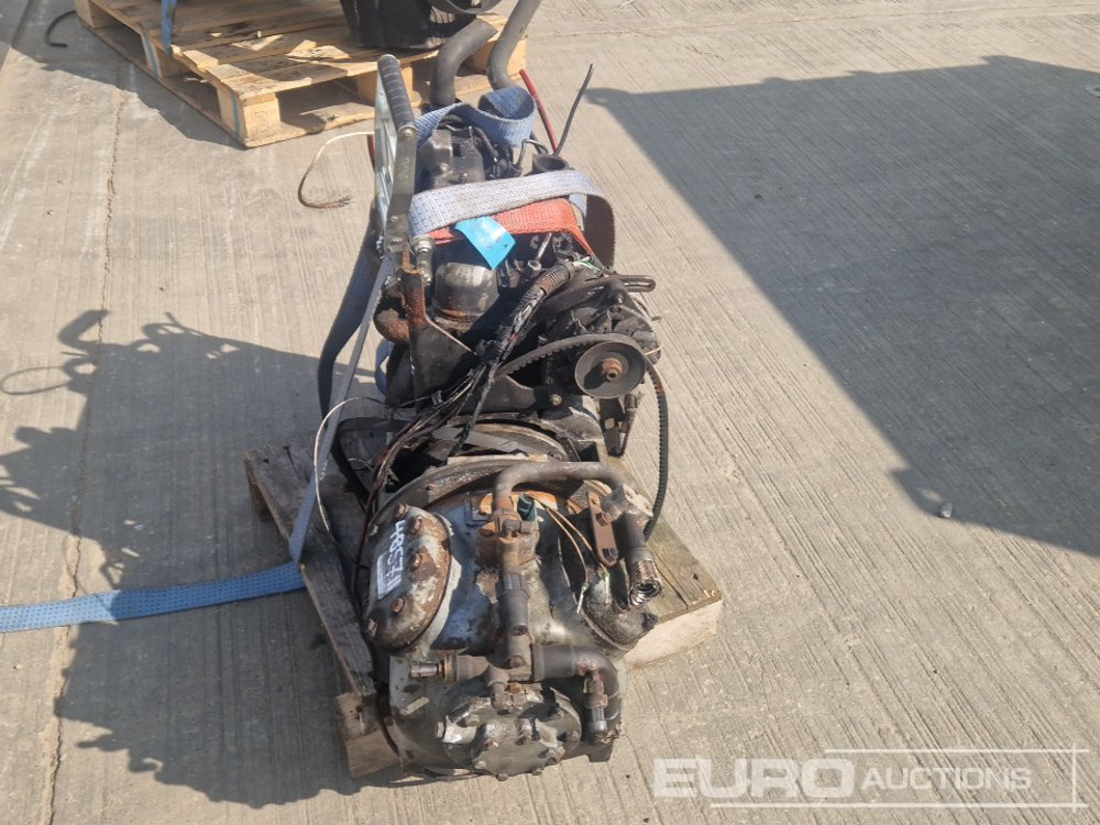 Kubota 4 Cylinder Engine, Pump - Двигатель: фото 4 Kubota 4 Cylinder Engine, Pump - Двигатель: фото 4