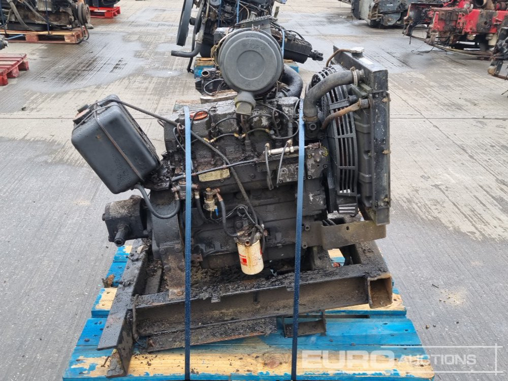 Lombardini 4 Cylinder Engine - Двигатель: фото 2 Lombardini 4 Cylinder Engine - Двигатель: фото 2