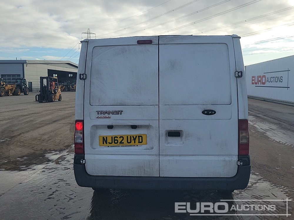 2012 Ford Transit 100 T280 - Лёгкий коммерческий автомобиль: фото 4 2012 Ford Transit 100 T280 - Лёгкий коммерческий автомобиль: фото 4