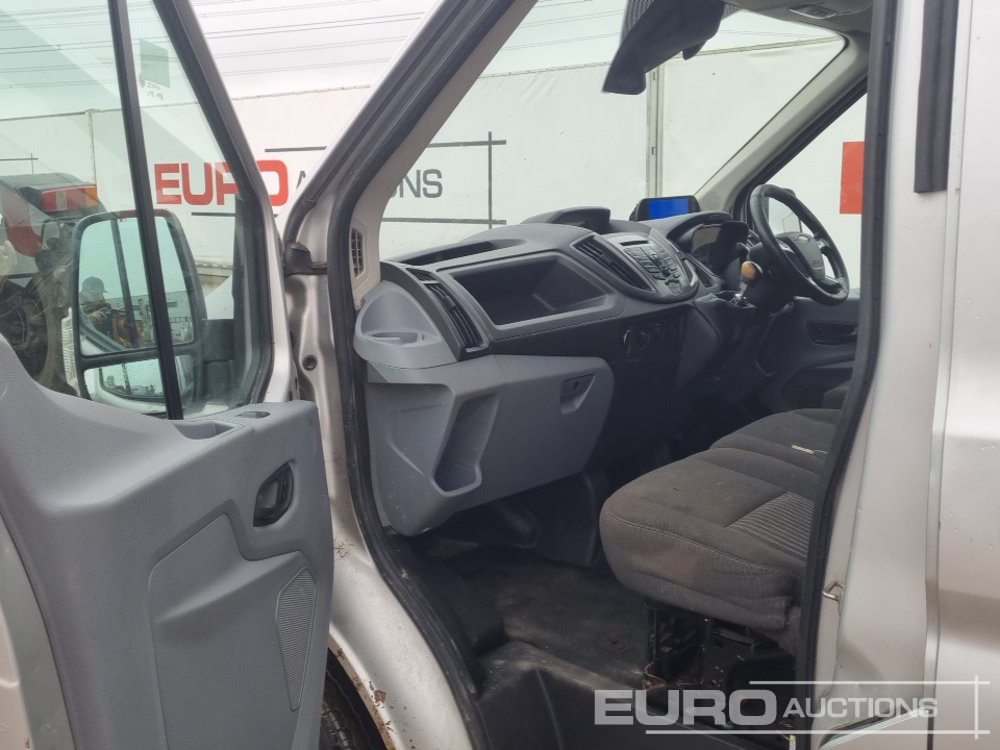Лёгкий коммерческий автомобиль 2016 Ford Transit 290: фото 9