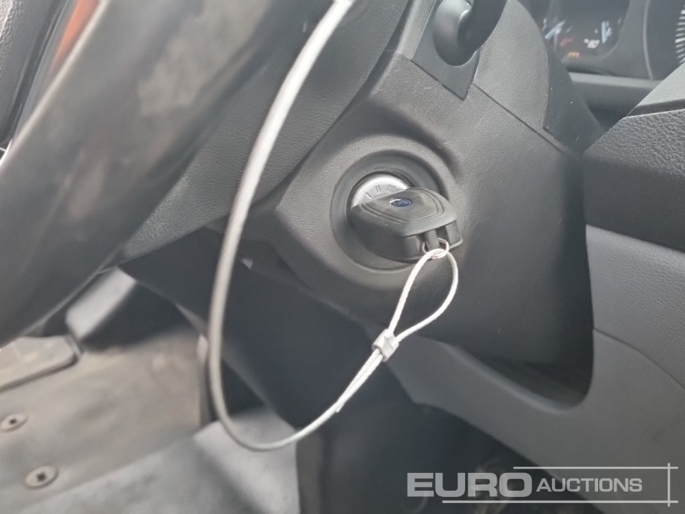 Лёгкий коммерческий автомобиль 2016 Ford Transit 290: фото 21
