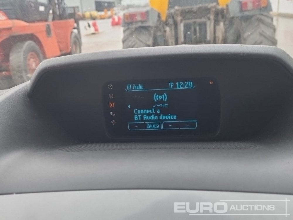 Лёгкий коммерческий автомобиль 2016 Ford Transit 290: фото 25