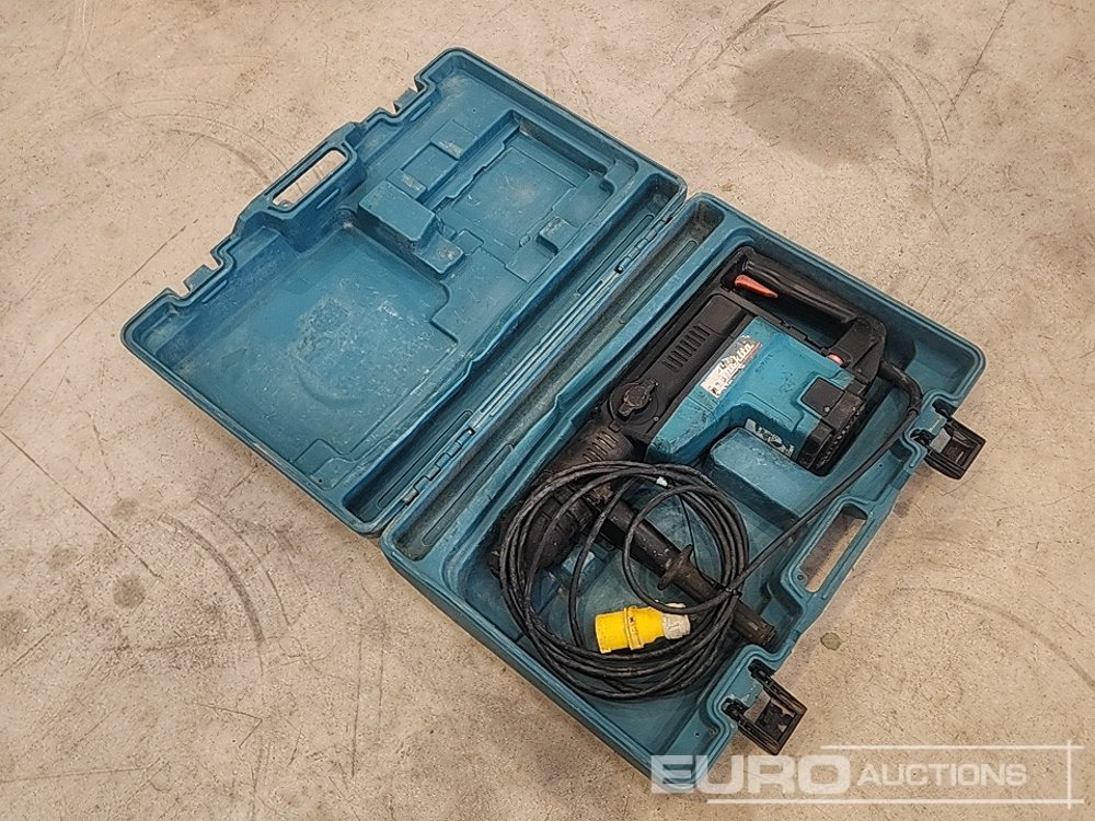 Makita HM5001C 110 Volt Breaker - Строительное оборудование: фото 4 Makita HM5001C 110 Volt Breaker - Строительное оборудование: фото 4