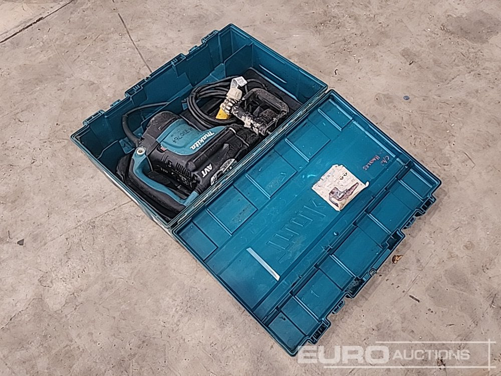 Makita HR4511C 110 Volt Breaker - Строительное оборудование: фото 2 Makita HR4511C 110 Volt Breaker - Строительное оборудование: фото 2