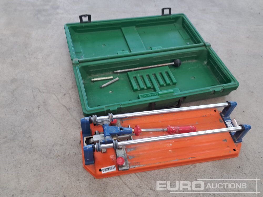 Manual Tile Cutter - Оборудование для гаражей/ Мастерских: фото 1 Manual Tile Cutter - Оборудование для гаражей/ Мастерских: фото 1