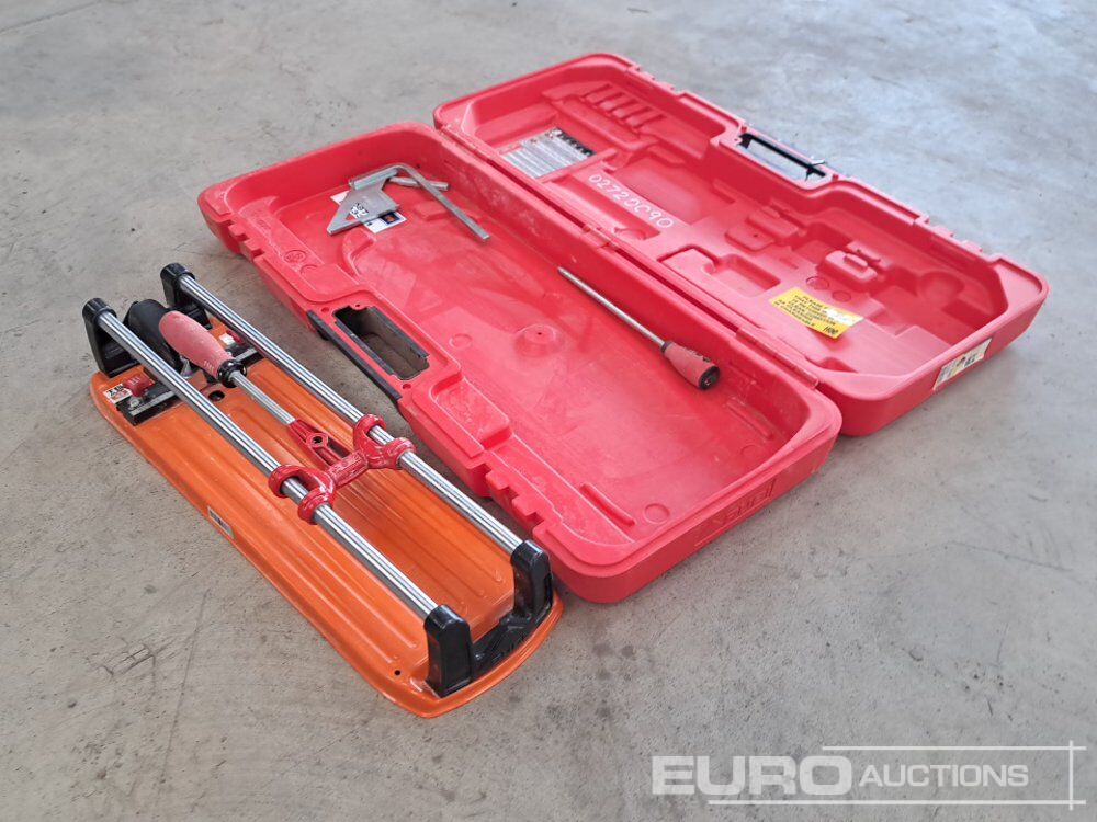 Manual Tile Cutter - Оборудование для гаражей/ Мастерских: фото 1 Manual Tile Cutter - Оборудование для гаражей/ Мастерских: фото 1