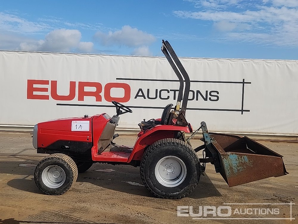 Massey Ferguson 4WD Compact Tractor, Linkbox - Минитрактор: фото 2 Massey Ferguson 4WD Compact Tractor, Linkbox - Минитрактор: фото 2