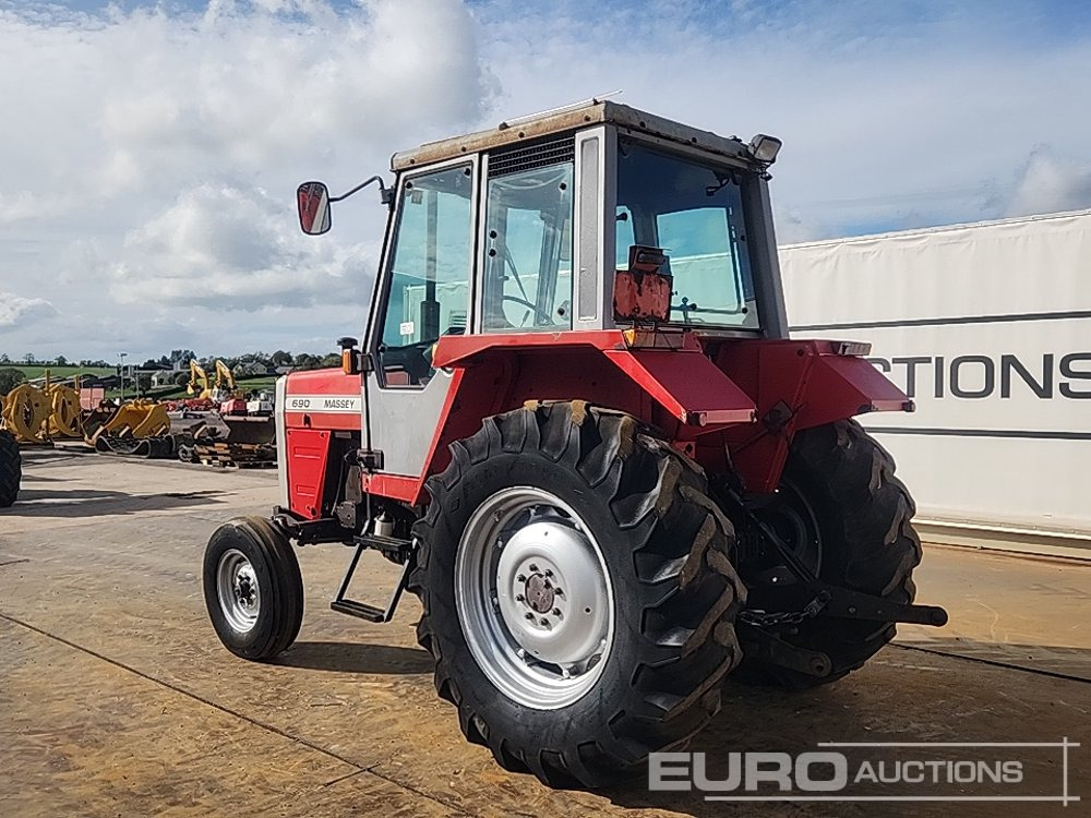 Massey Ferguson 690 - Трактор: фото 3 Massey Ferguson 690 - Трактор: фото 3