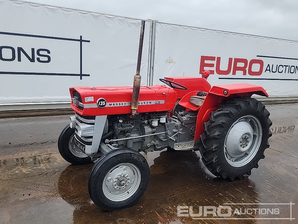 Massey Ferguson MF135 - Трактор: фото 1 Massey Ferguson MF135 - Трактор: фото 1
