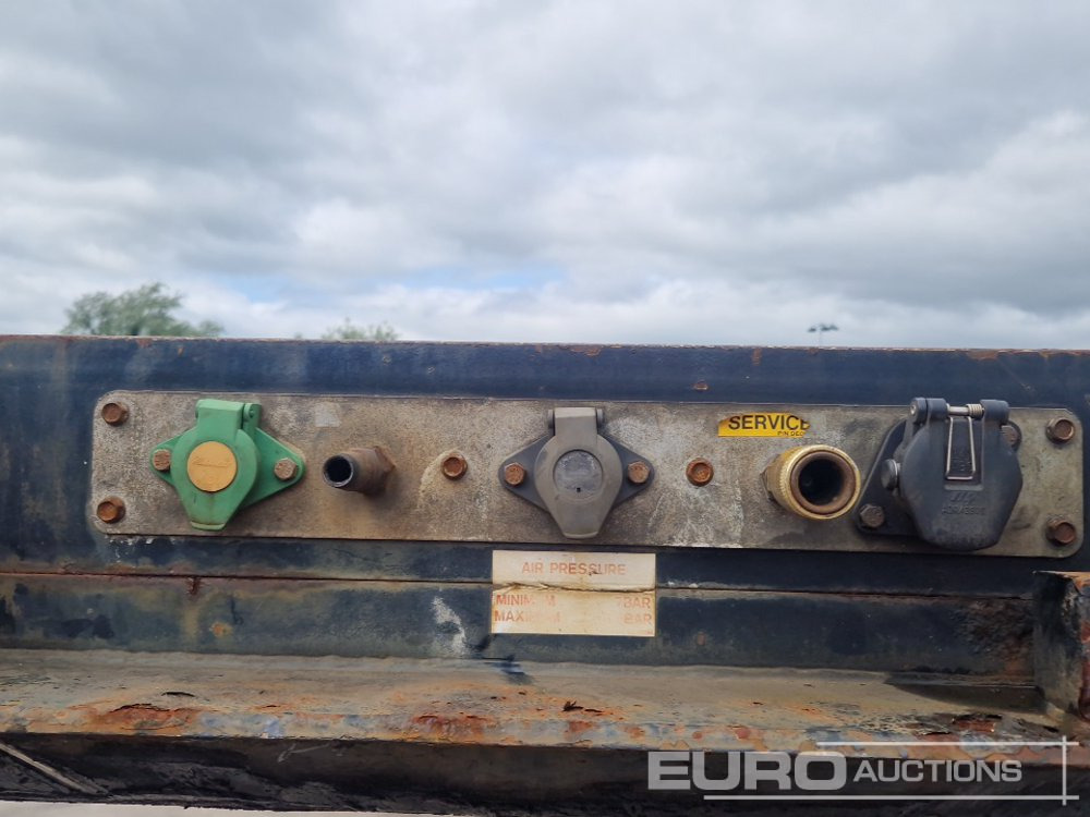 Montracon Tri Axle, Step Frame, Low Loader, BPW Axles, Hydraulic Ramps - Низкорамный полуприцеп: фото 5 Montracon Tri Axle, Step Frame, Low Loader, BPW Axles, Hydraulic Ramps - Низкорамный полуприцеп: фото 5