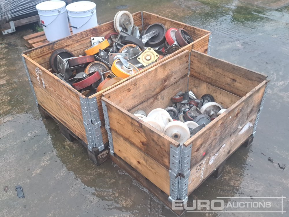 Pallet of Casters (2 of) - Строительное оборудование: фото 2 Pallet of Casters (2 of) - Строительное оборудование: фото 2