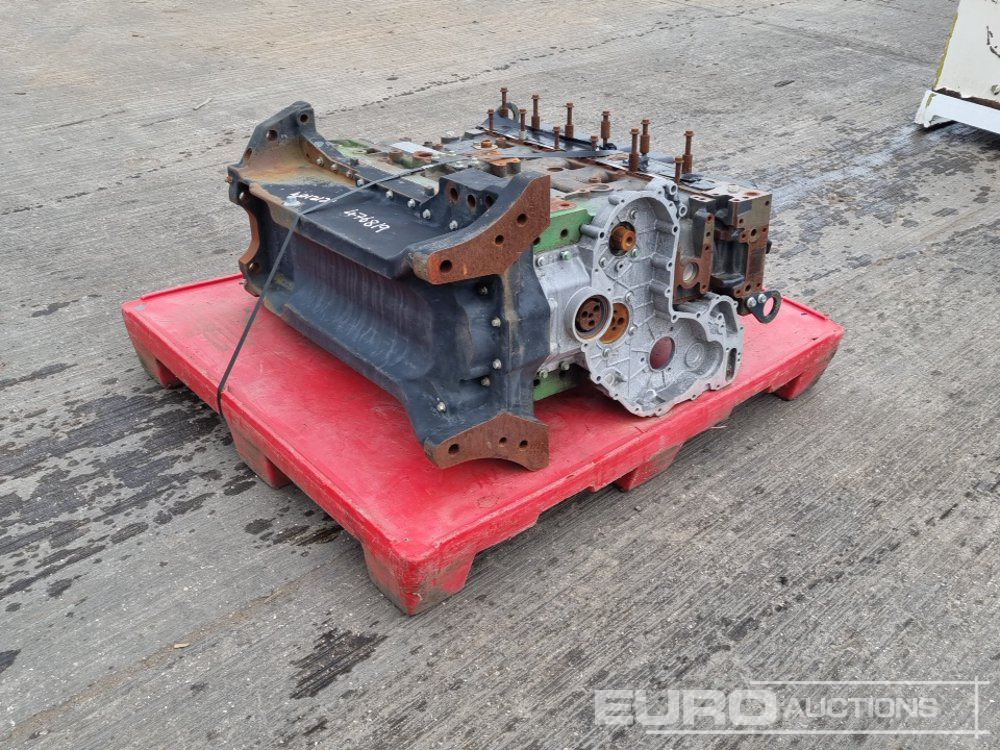 Perkins 6 Cylinder Engine Block - Двигатель: фото 1 Perkins 6 Cylinder Engine Block - Двигатель: фото 1