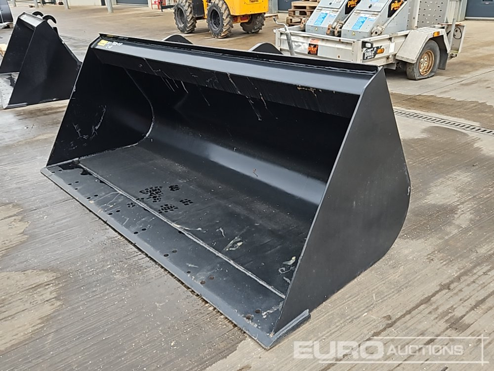 Unused Strickland 90" Loading Bucket to suit Manitou Telehandler - Погрузочно-разгрузочная техника: фото 1 Unused Strickland 90" Loading Bucket to suit Manitou Telehandler - Погрузочно-разгрузочная техника: фото 1