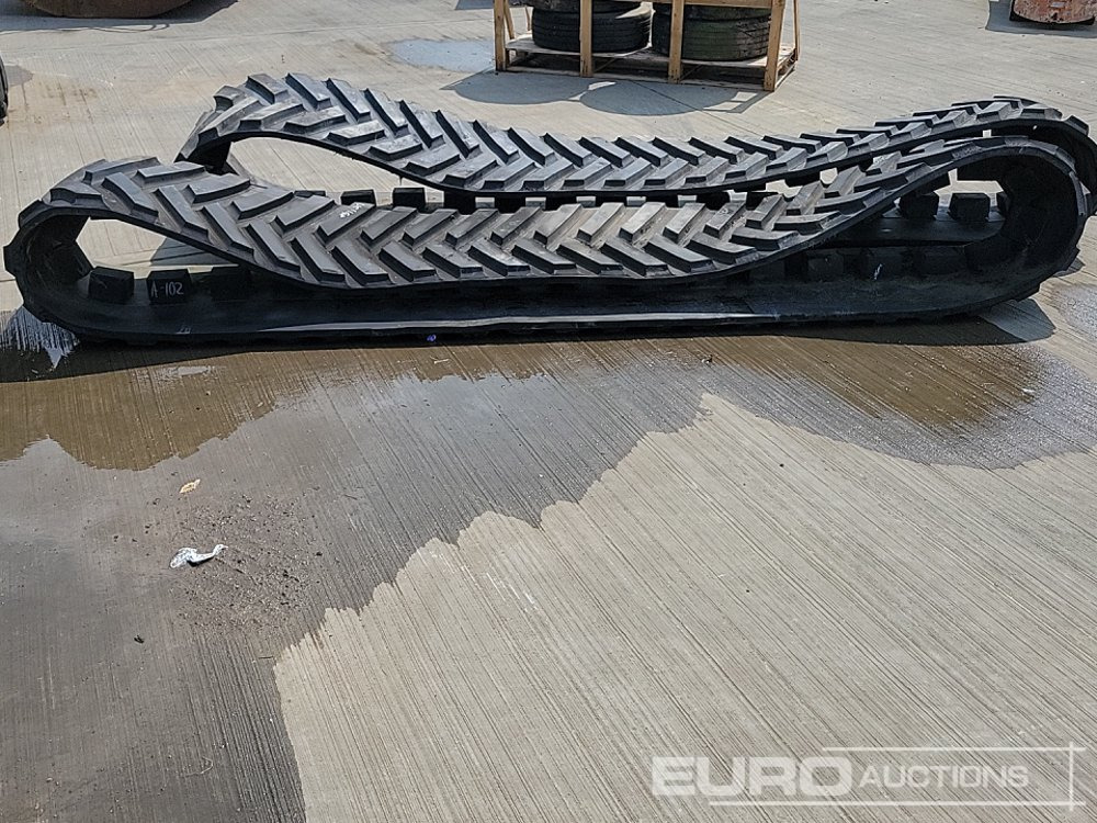 Rubber Track to suit Marooka Tracked Dumper (2 of) - Гусеница для Строительной техники: фото 2 Rubber Track to suit Marooka Tracked Dumper (2 of) - Гусеница для Строительной техники: фото 2