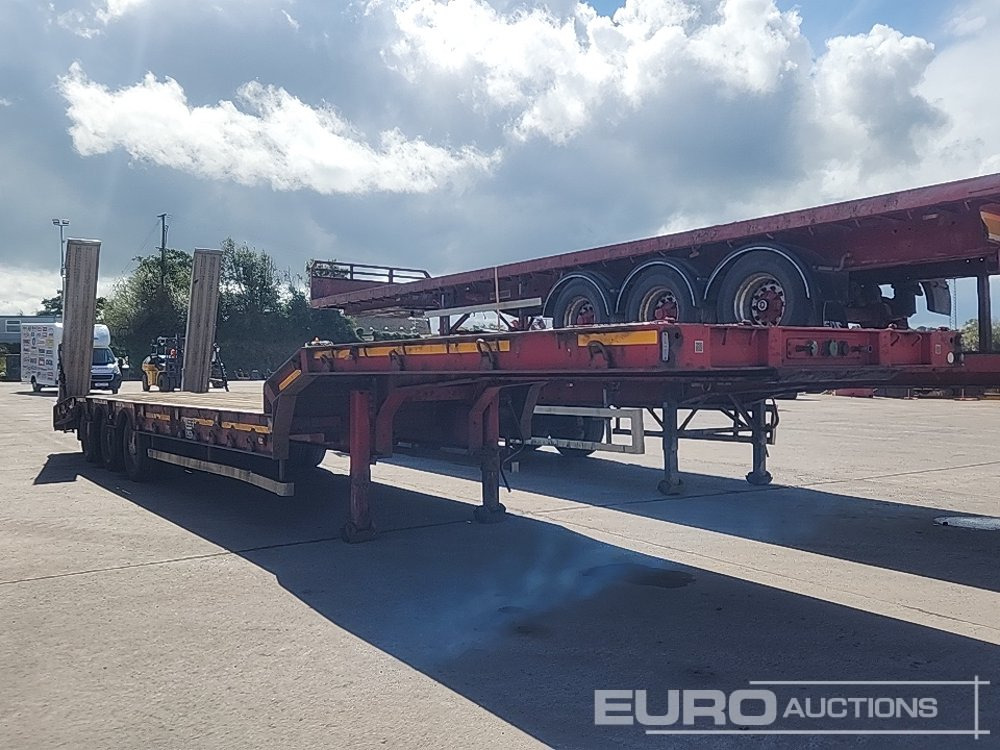 SDC Tri Axle Stepframe Low Loader Trailer, Ramps - Низкорамный полуприцеп: фото 4 SDC Tri Axle Stepframe Low Loader Trailer, Ramps - Низкорамный полуприцеп: фото 4