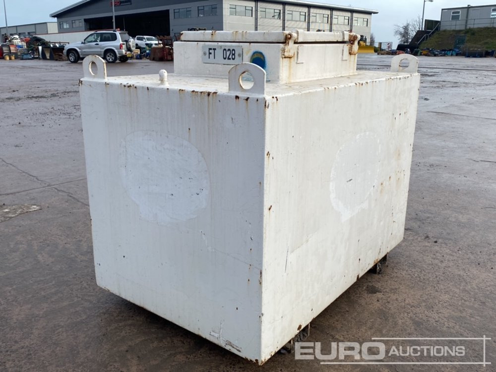 Steel Static Fuel Bowser, 12 Volt Pump - Резервуар для хранения: фото 5 Steel Static Fuel Bowser, 12 Volt Pump - Резервуар для хранения: фото 5