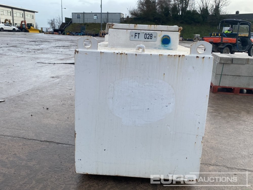 Steel Static Fuel Bowser, 12 Volt Pump - Резервуар для хранения: фото 4 Steel Static Fuel Bowser, 12 Volt Pump - Резервуар для хранения: фото 4