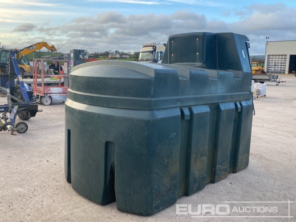 Titan Bunded Fuel Bowser, 230v Fuel Pump - Резервуар для хранения: фото 3 Titan Bunded Fuel Bowser, 230v Fuel Pump - Резервуар для хранения: фото 3