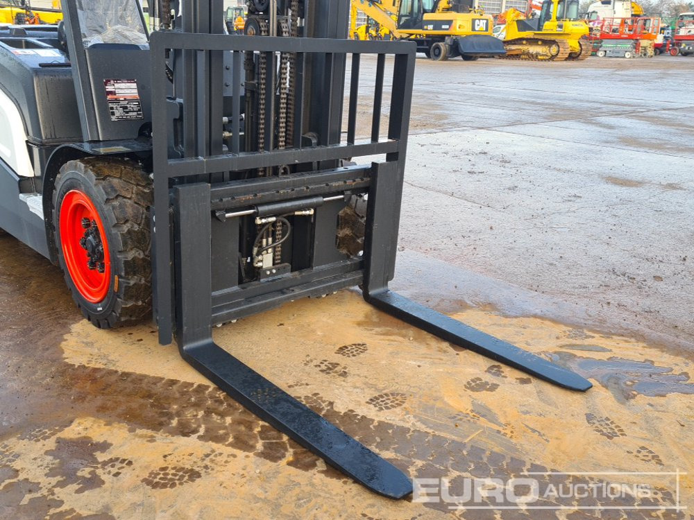 Вилочный погрузчик Unused 2025 Bobcat D30NX: фото 21