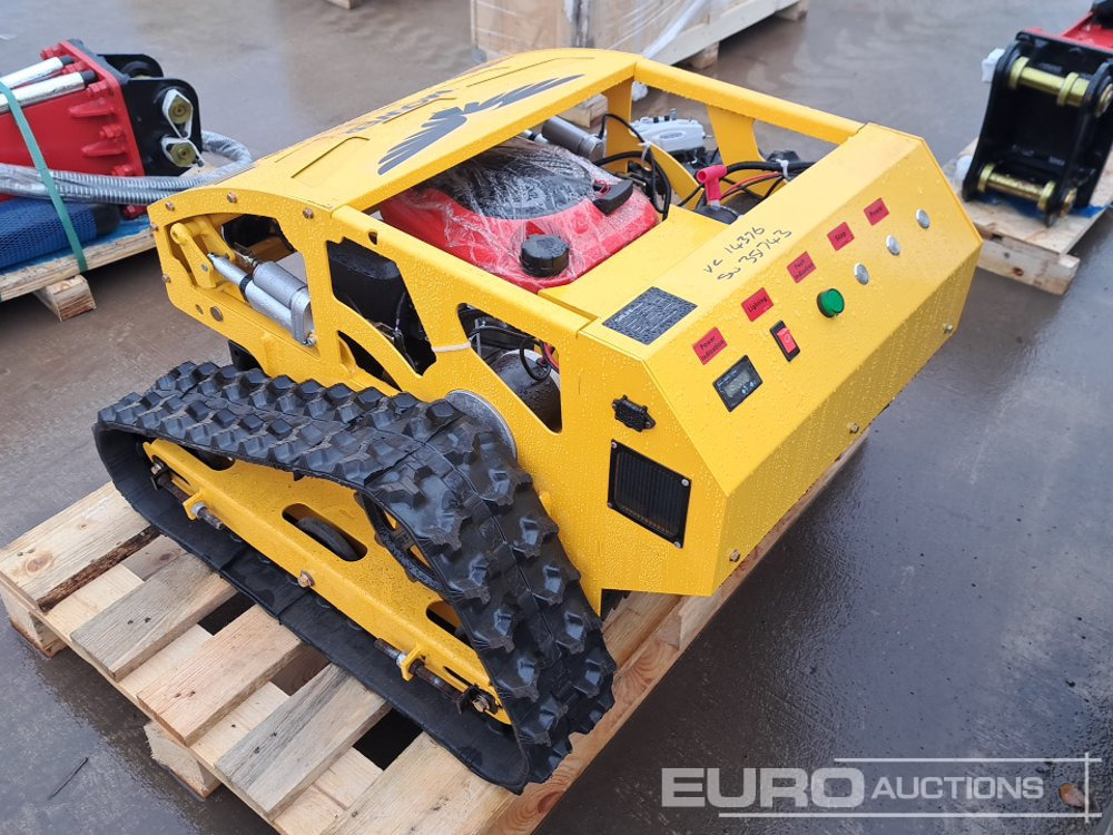 Unused 2025 Salini RC-900 Radio Controlled Tracked Lawnmower (Controls in Office) - Газонокосилка: фото 3 Unused 2025 Salini RC-900 Radio Controlled Tracked Lawnmower (Controls in Office) - Газонокосилка: фото 3