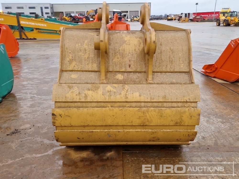 Unused 52" Digging Bucket 80mm Pin to suit 20 Ton Excavator - Ковш: фото 4 Unused 52" Digging Bucket 80mm Pin to suit 20 Ton Excavator - Ковш: фото 4