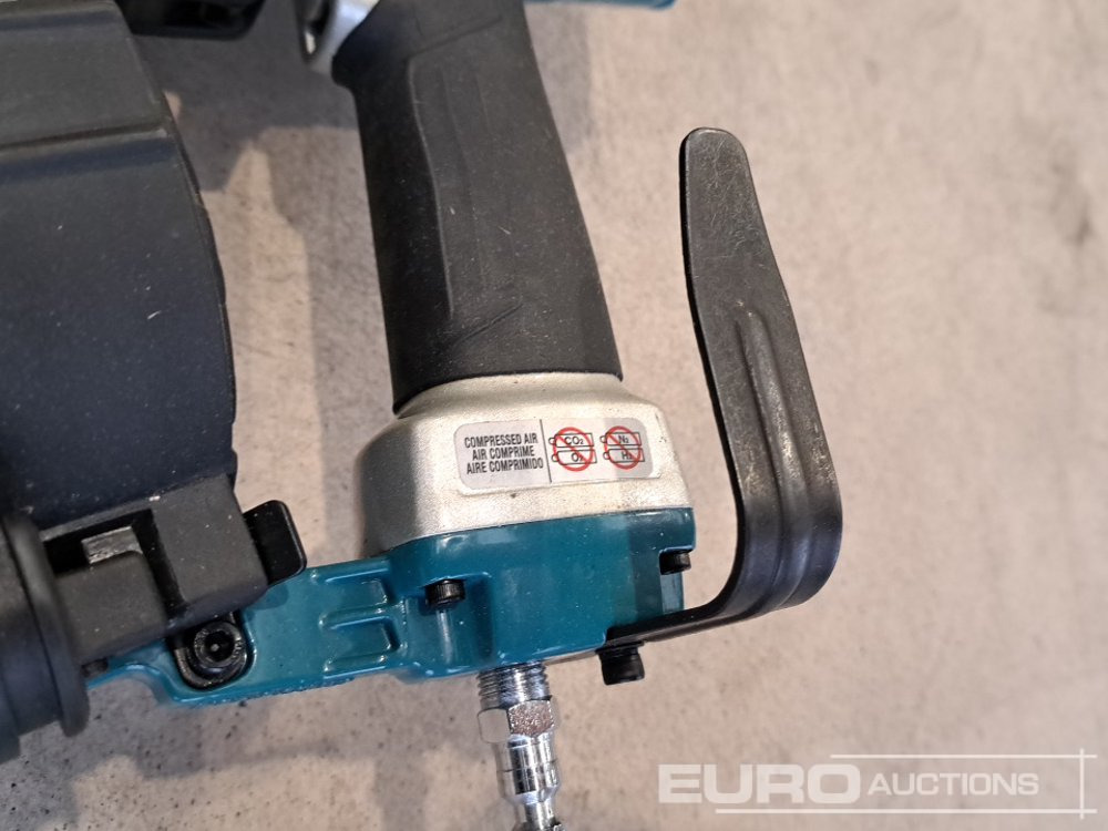 Строительное оборудование Unused Makita AN454 Prenumatic Nailer (Body Only): фото 10 Строительное оборудование Unused Makita AN454 Prenumatic Nailer (Body Only): фото 10