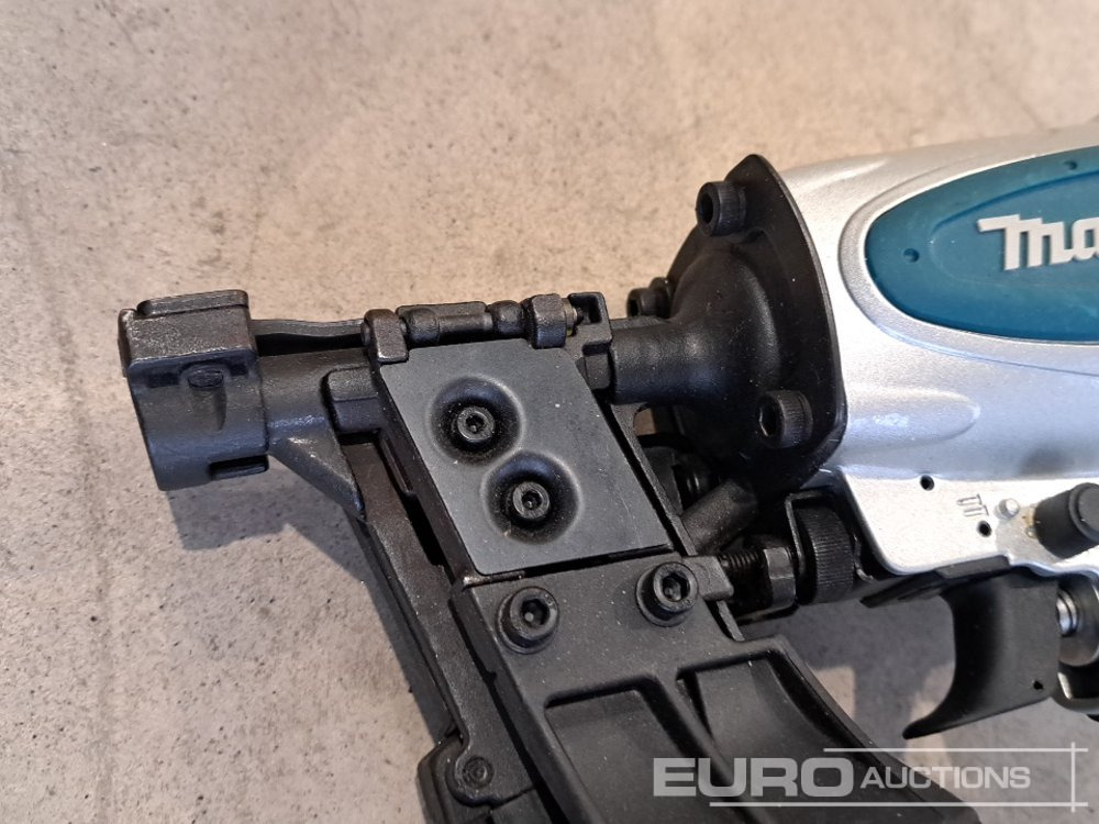 Строительное оборудование Unused Makita AN454 Prenumatic Nailer (Body Only): фото 12 Строительное оборудование Unused Makita AN454 Prenumatic Nailer (Body Only): фото 12