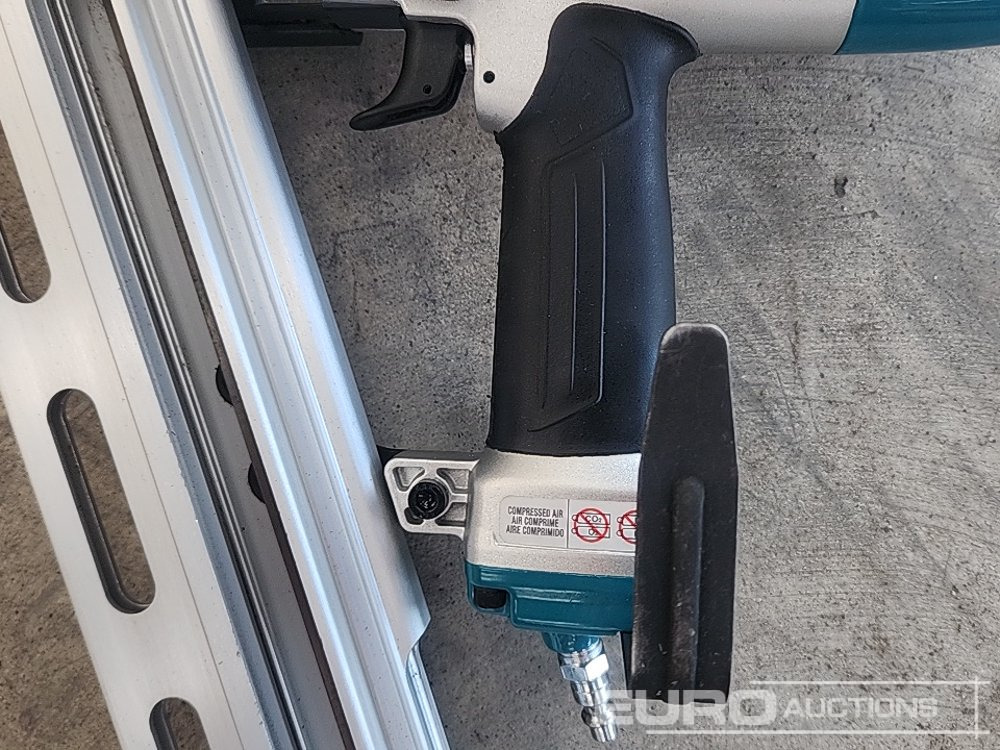 Строительное оборудование Unused Makita AN924 Pneumatic Nailer (Body Only): фото 9