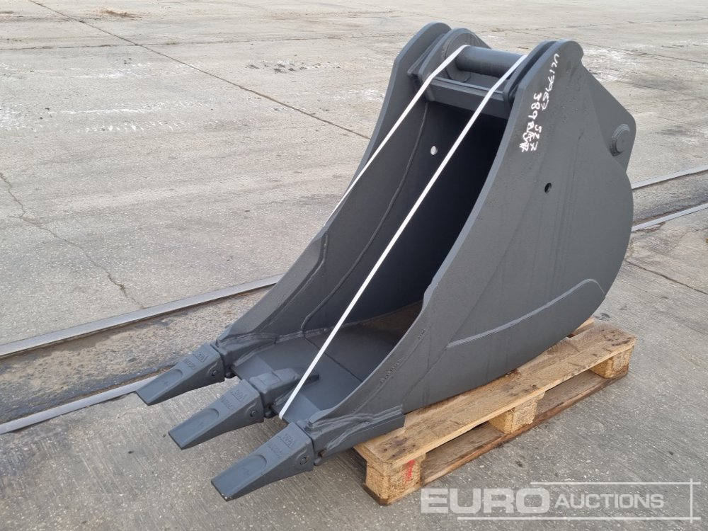 Unused Miller 24" Scoop Bucket 80mm Pin to suit 20 Ton Excavator - Ковш: фото 1 Unused Miller 24" Scoop Bucket 80mm Pin to suit 20 Ton Excavator - Ковш: фото 1