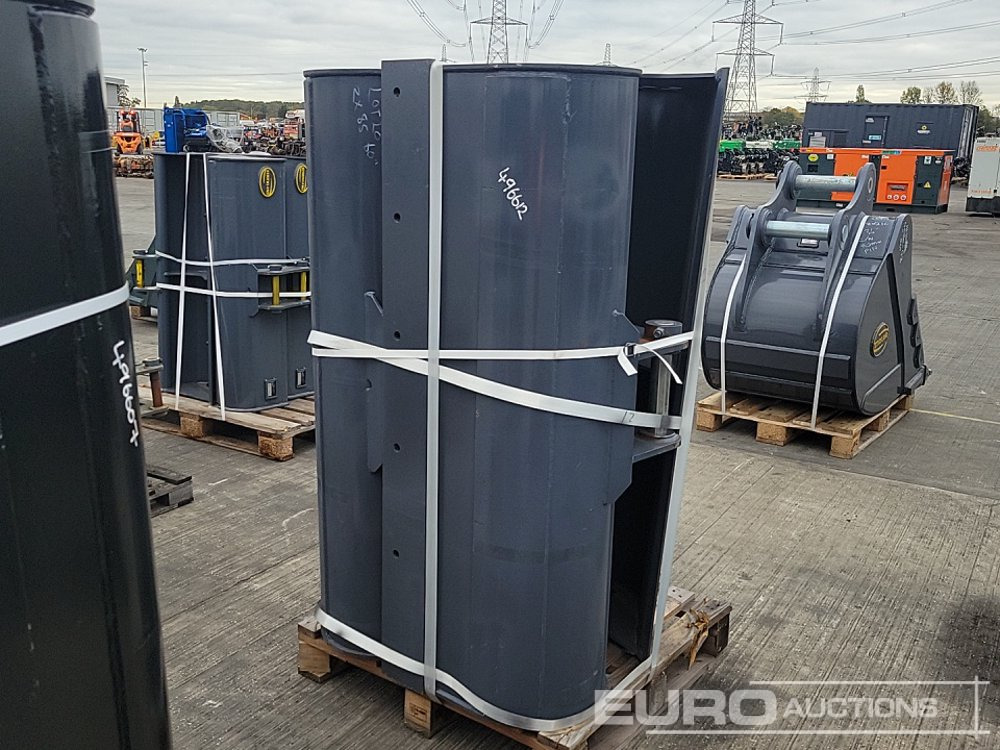 Unused Strickland 60", 60", 60", 60" Ditching Bucket 50mm to suit 6-8 Ton Excavator - Ковш: фото 1 Unused Strickland 60", 60", 60", 60" Ditching Bucket 50mm to suit 6-8 Ton Excavator - Ковш: фото 1