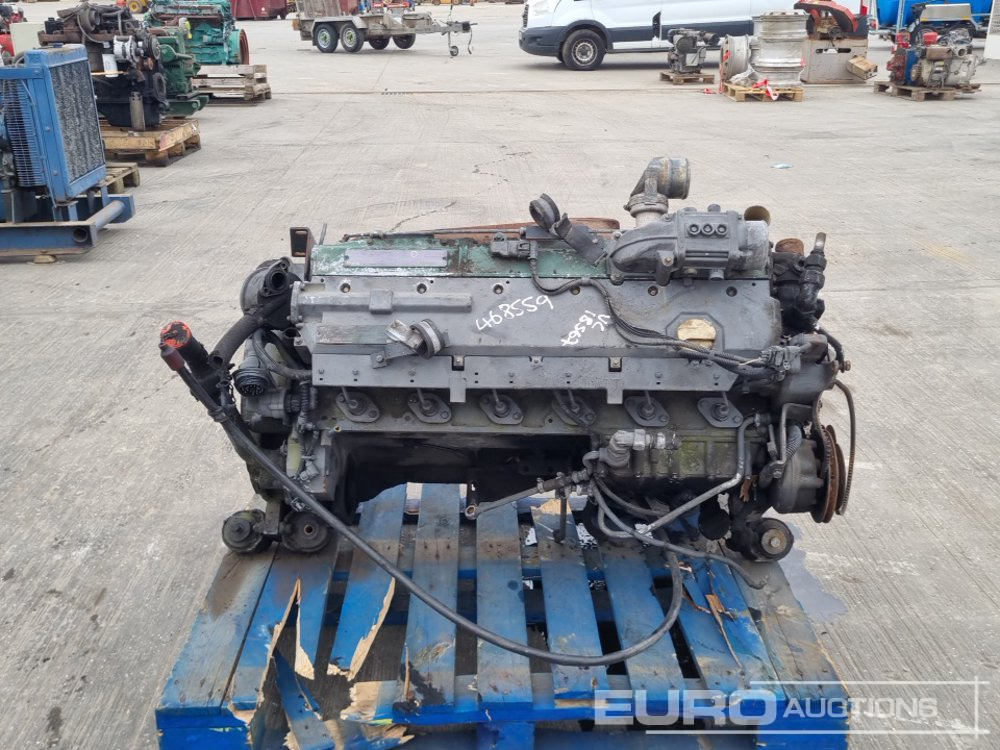 Двигатель Volvo 6 Cylinder Engine: фото 6