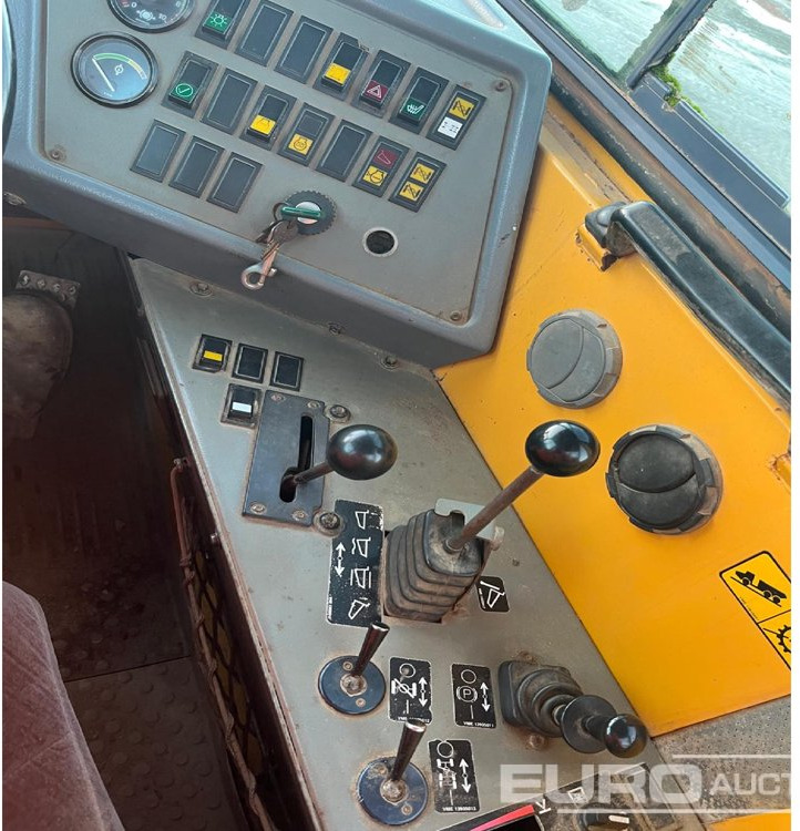 Сочленённый самосвал Volvo A30C: фото 6