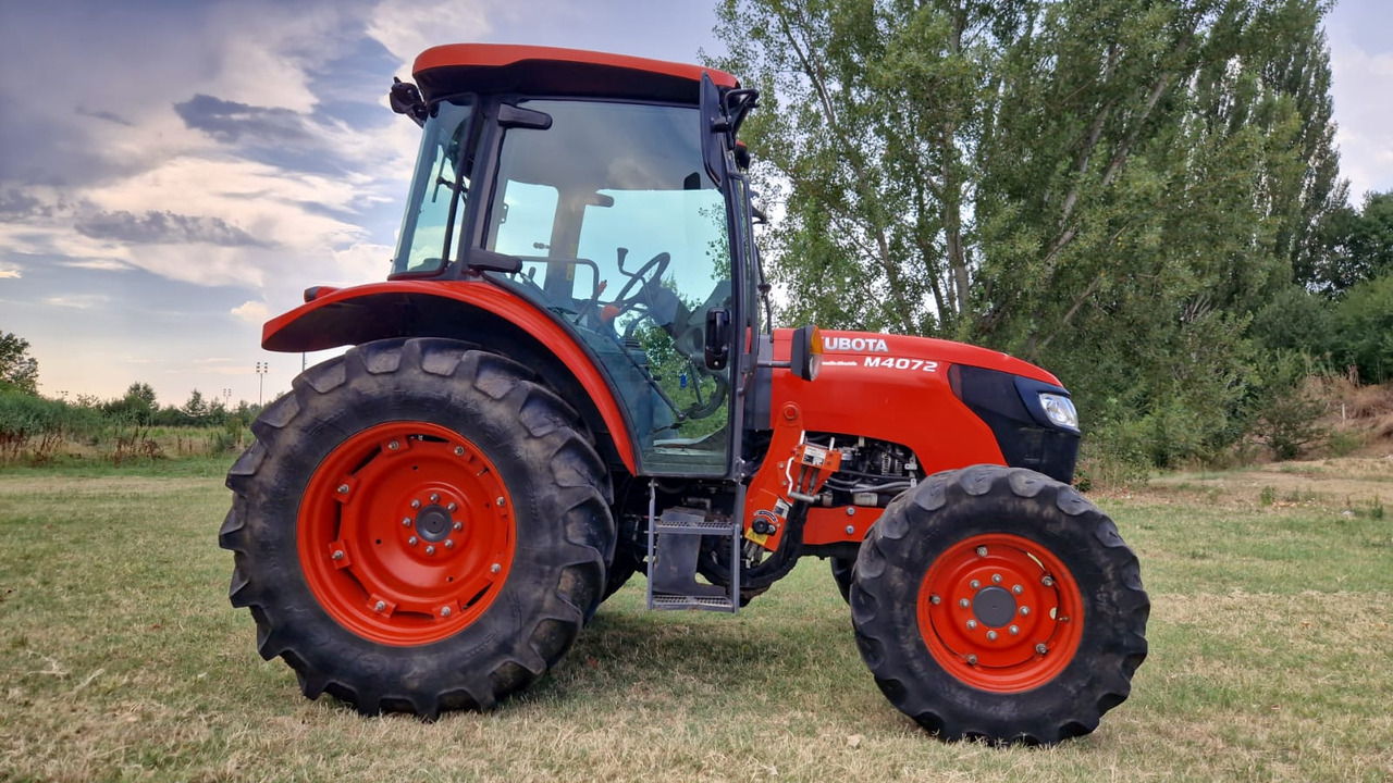 Trattore usato Kubota M4072 - Трактор: фото 2 Trattore usato Kubota M4072 - Трактор: фото 2