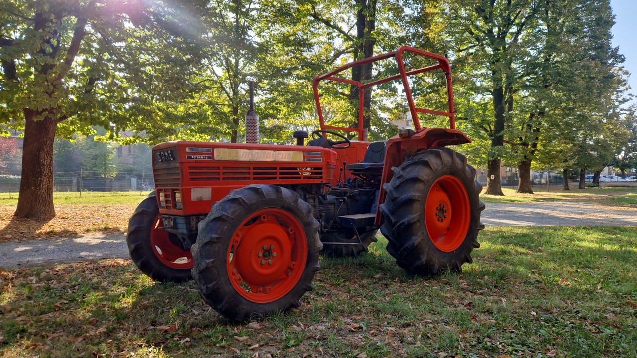 Trattore usato Same MINITAURUS 60 Synchro - Трактор: фото 1 Trattore usato Same MINITAURUS 60 Synchro - Трактор: фото 1