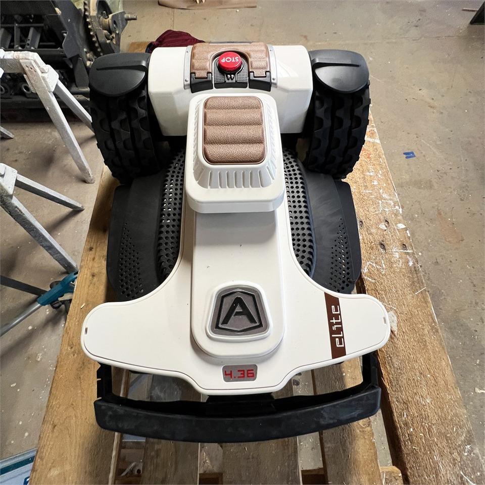 Ambrogio 4.36 Elite Ultra - Газонокосилка: фото 3 Ambrogio 4.36 Elite Ultra - Газонокосилка: фото 3