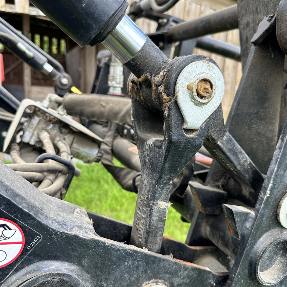 Трактор Case IH Farmall 65 A: фото 41