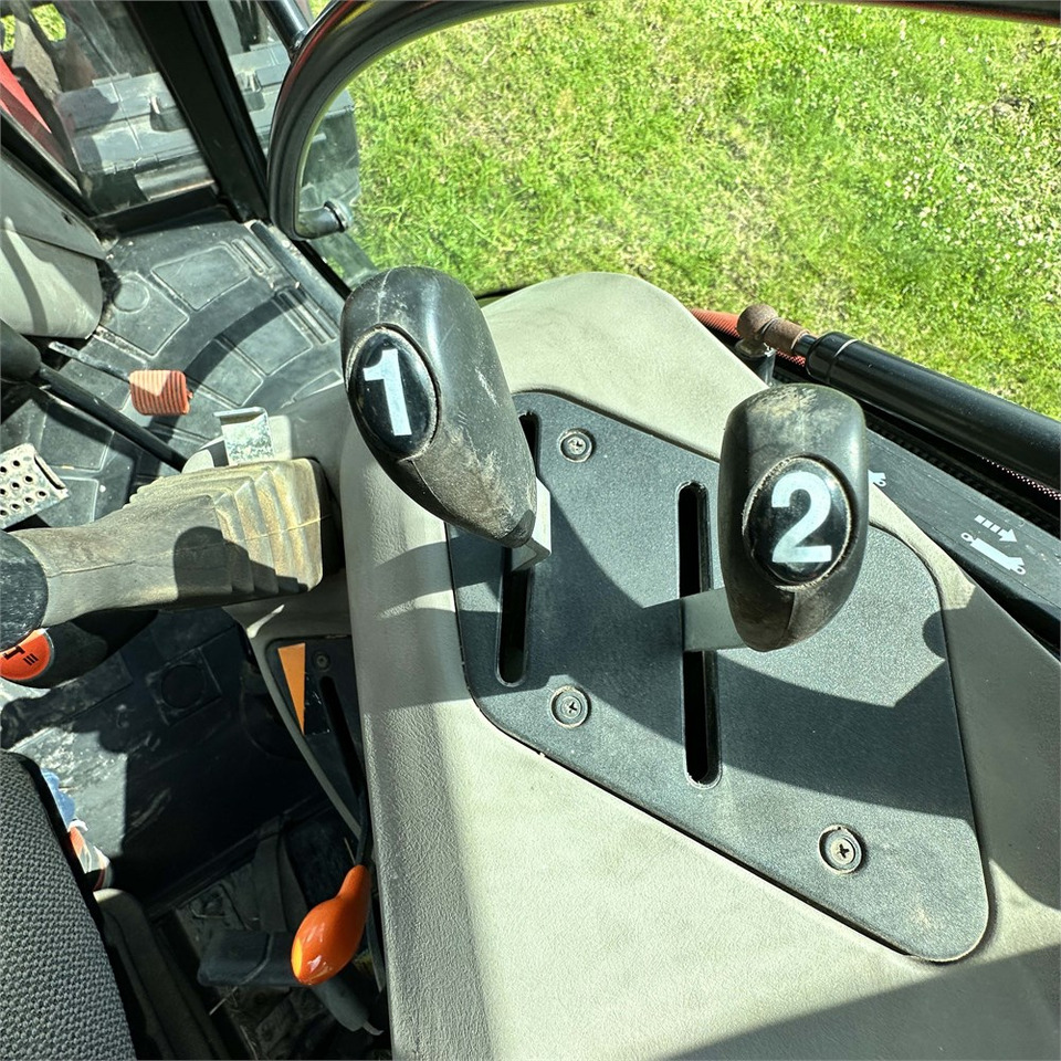 Трактор Case IH Farmall 65 A: фото 19