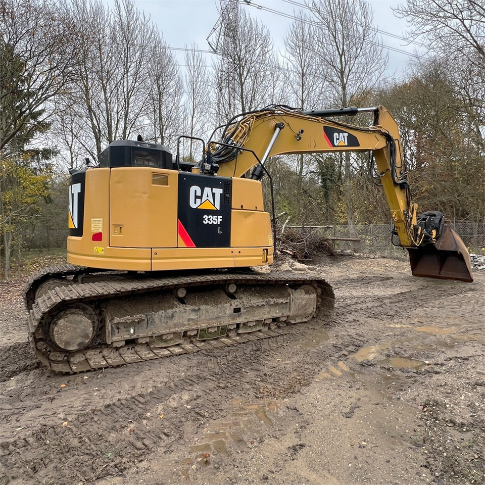 Caterpillar 335FL CR - Гусеничный экскаватор: фото 4 Caterpillar 335FL CR - Гусеничный экскаватор: фото 4