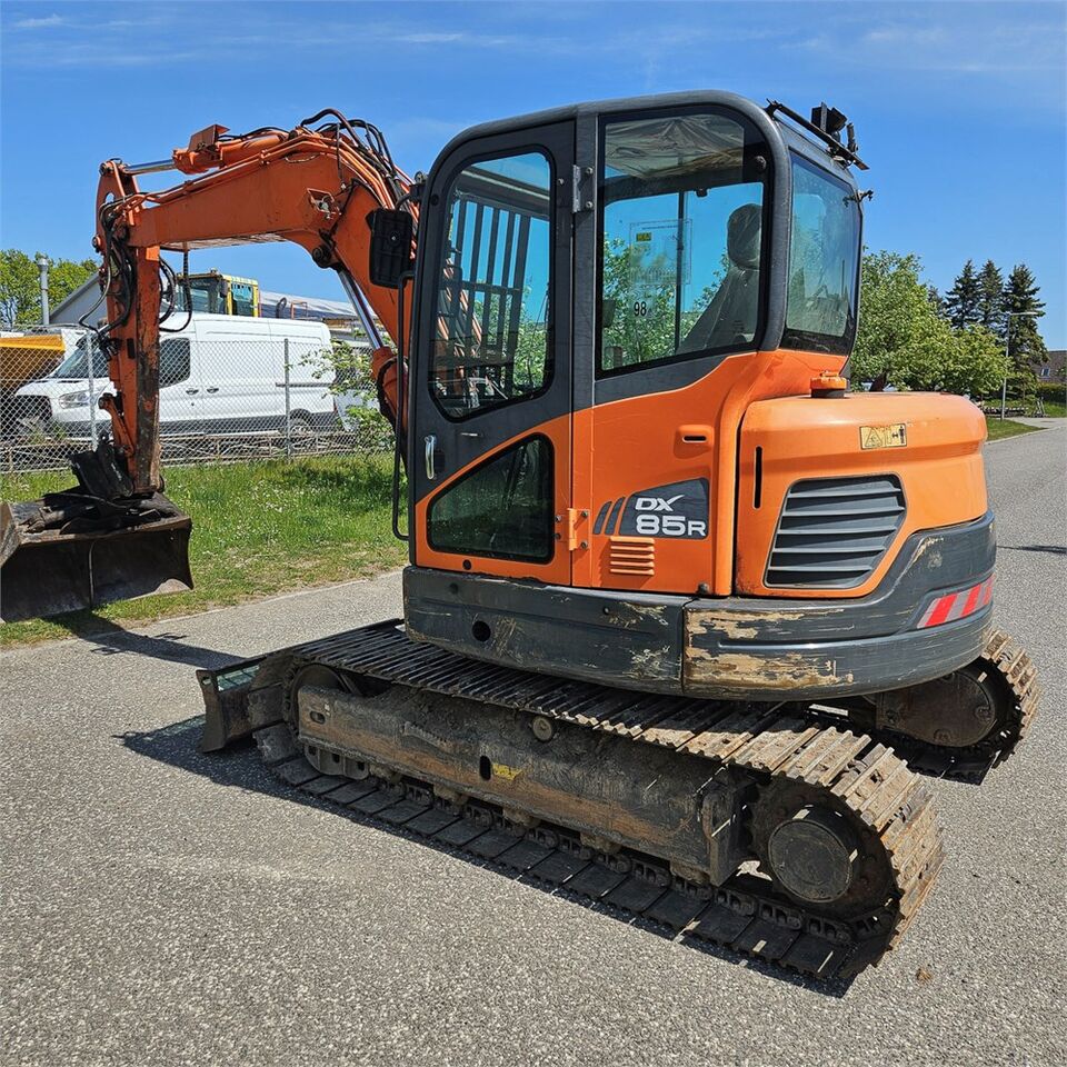 Doosan DX85 R-3 - Мини-экскаватор: фото 2 Doosan DX85 R-3 - Мини-экскаватор: фото 2