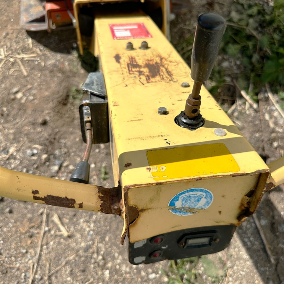 Виброплита Dynapac LG500: фото 9 Виброплита Dynapac LG500: фото 9