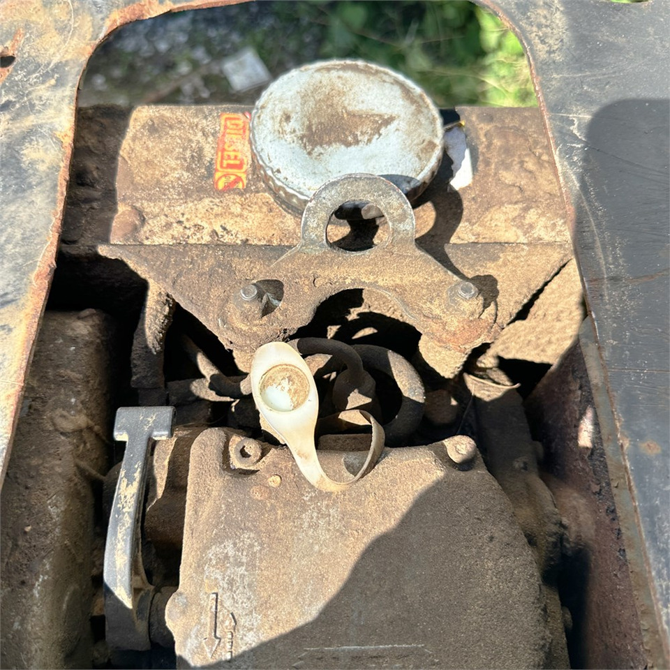 Виброплита Dynapac LG500: фото 13 Виброплита Dynapac LG500: фото 13