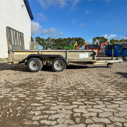 Ifor Williams 6 - Прицеп для легкового автомобиля: фото 1 Ifor Williams 6 - Прицеп для легкового автомобиля: фото 1