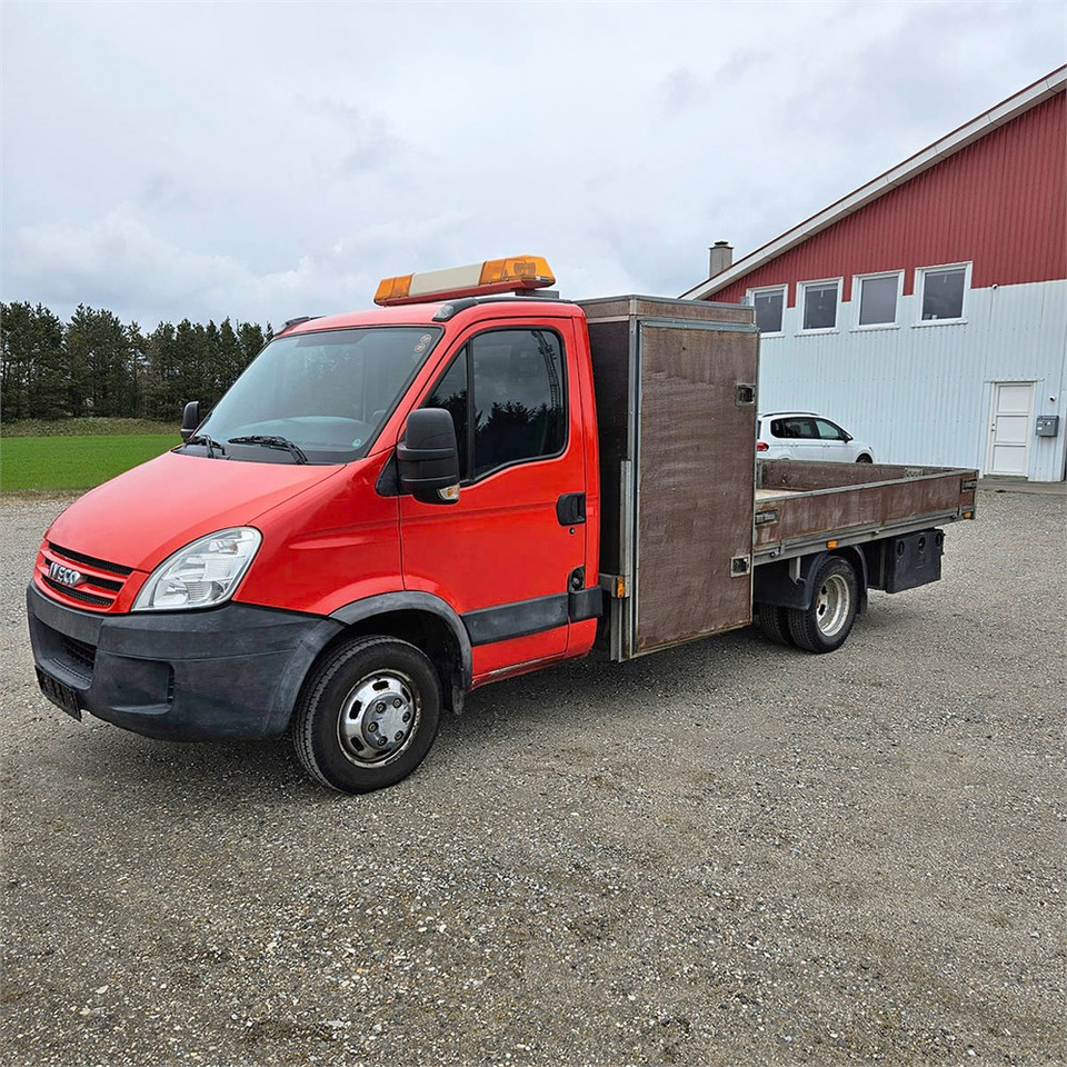 Iveco Stralis C35 - Грузовик бортовой/ Платформа: фото 1 Iveco Stralis C35 - Грузовик бортовой/ Платформа: фото 1