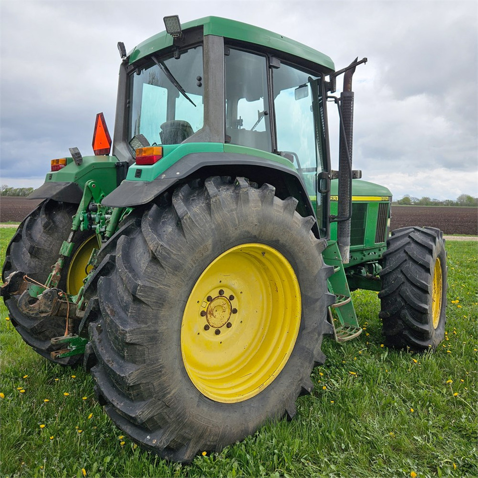 John Deere 6910 - Трактор: фото 5 John Deere 6910 - Трактор: фото 5