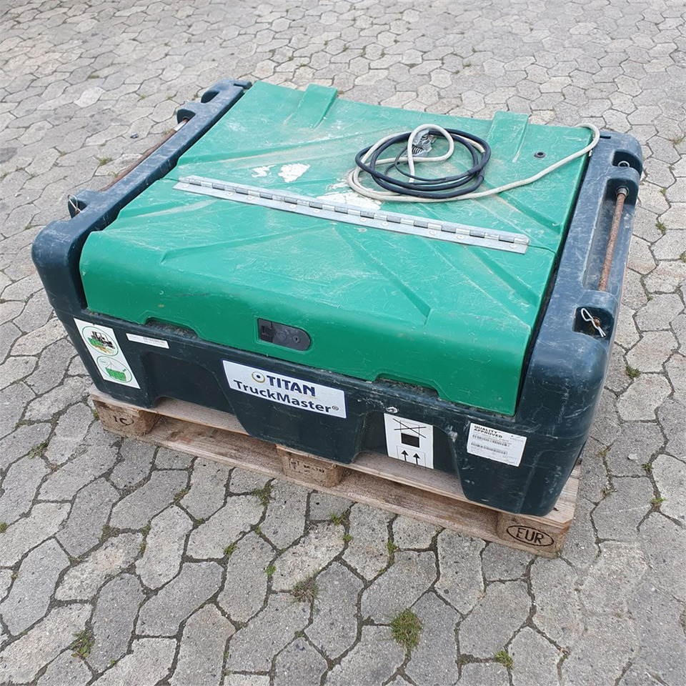 Kingspan 200 Liter - Резервуар для хранения: фото 1 Kingspan 200 Liter - Резервуар для хранения: фото 1
